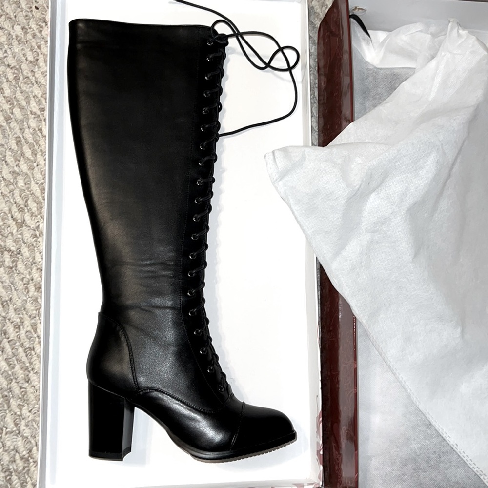 NEVER WORN NIB Size 5 knee high heeled boots, Genuine leather - Picture 1 of 4